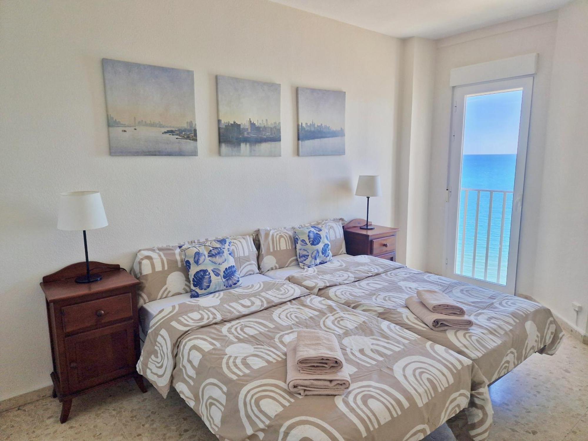 Sr Malagueta Beach Front Wonderful Sea View Málaga Extérieur photo